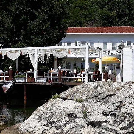 Lotus Restaurant &